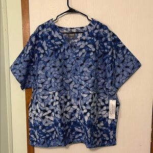 Buttersoft Originals Blue Butterflies Women's Scrub Top 3X NWT